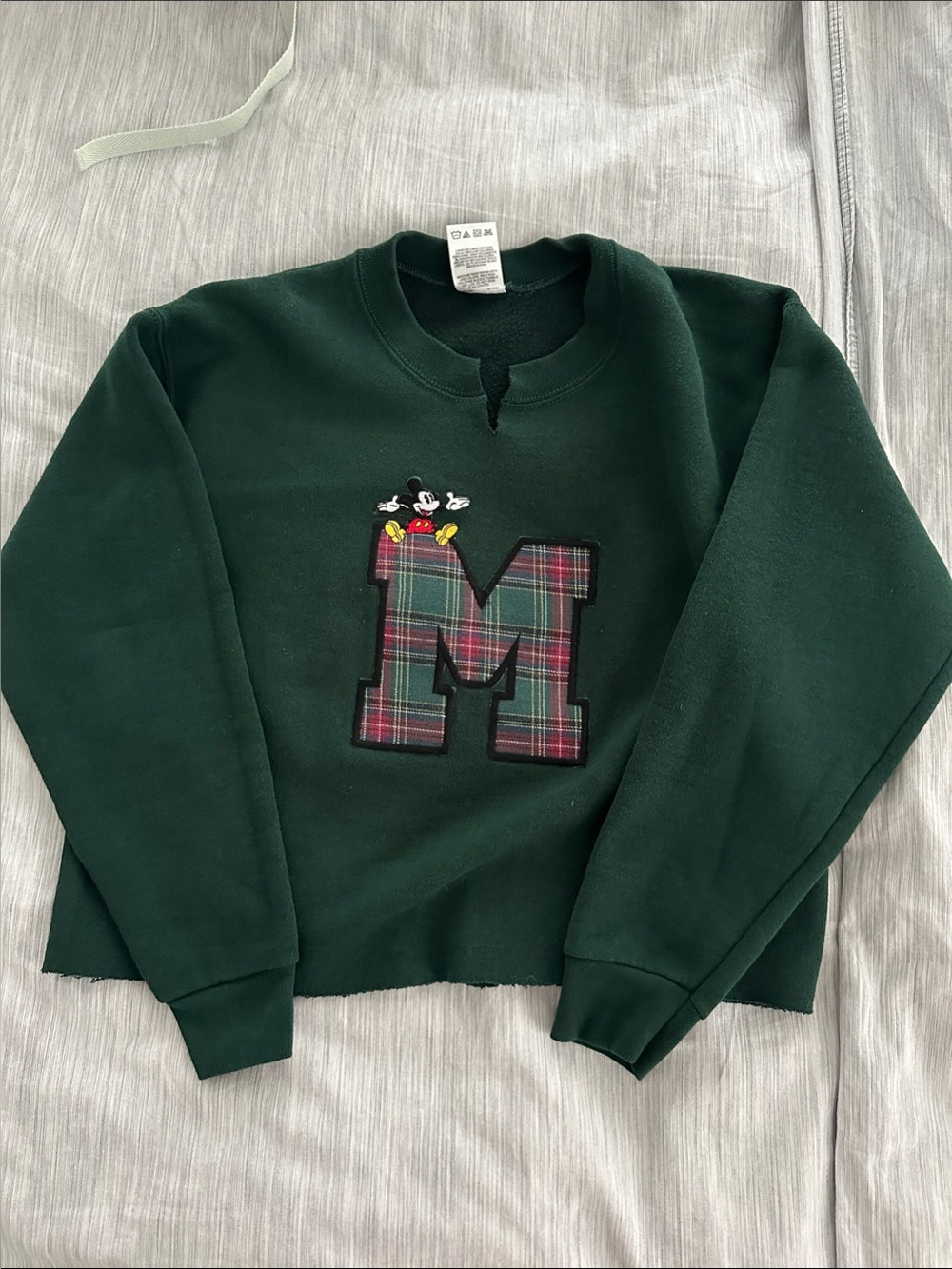 Vintage Mickey Mouse Crewneck Sweatshirt with DIY crop